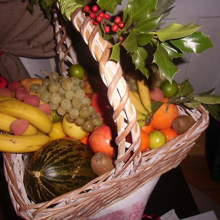 Petit Grenier Douillet De Cathie Bed & Breakfast Roquemaure  Eksteriør bilde